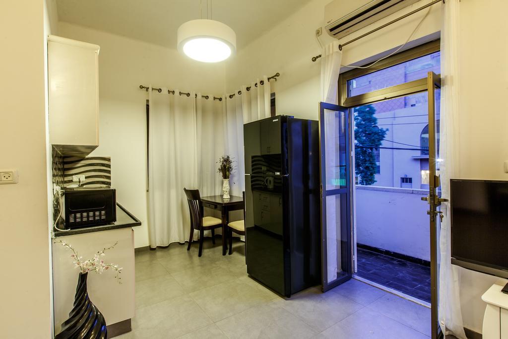 Chic Apartments By The Beach Τελ Αβίβ Δωμάτιο φωτογραφία